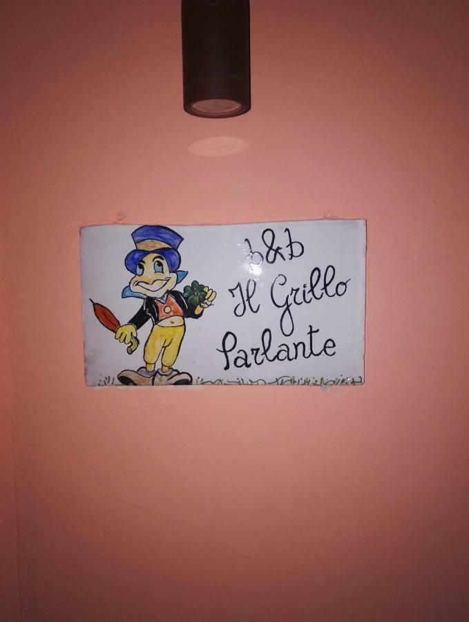 Il Grillo Parlante Panzió Surbo Kültér fotó